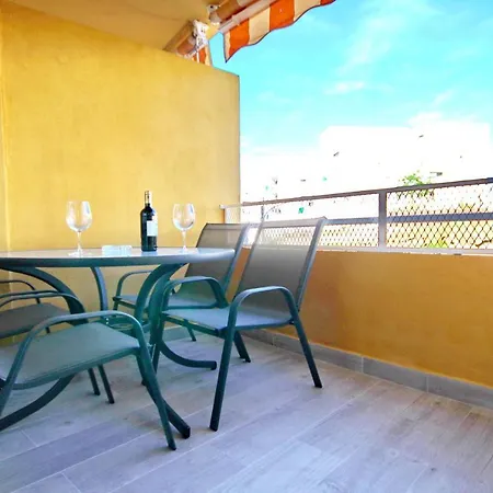Modern In Complex With Pool In Appartement