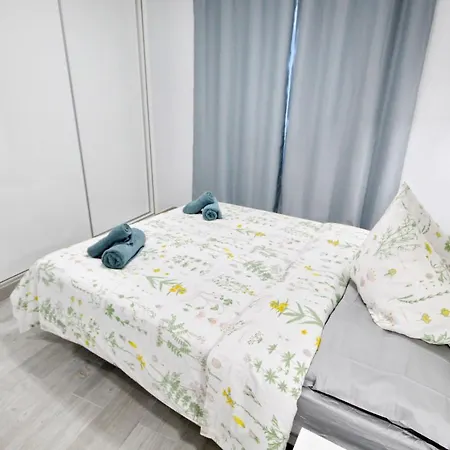 דירה Modern In Complex With Pool In אדחה