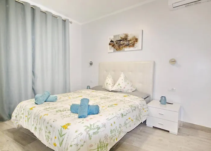 Apartamento Modern In Complex With Pool In